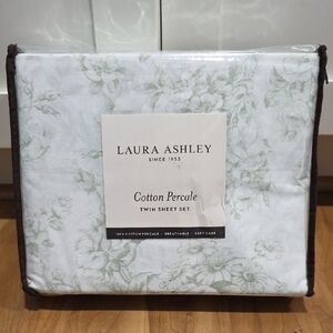 Laura Ashley Twin Sheet Set - White and Green Floral